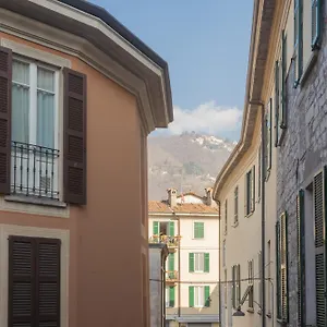 Wine Not In Centre Como