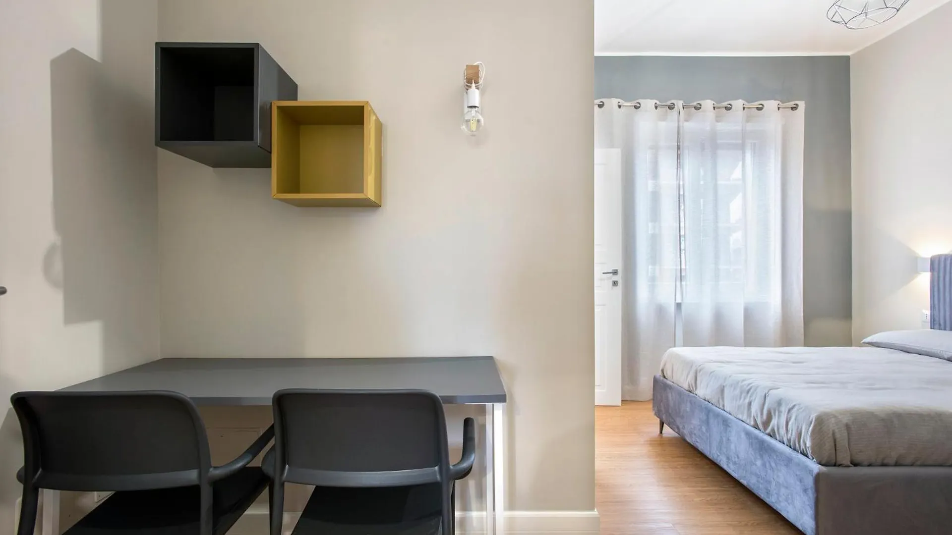 Hotel Raven Color à Rome Maison d'hôtes