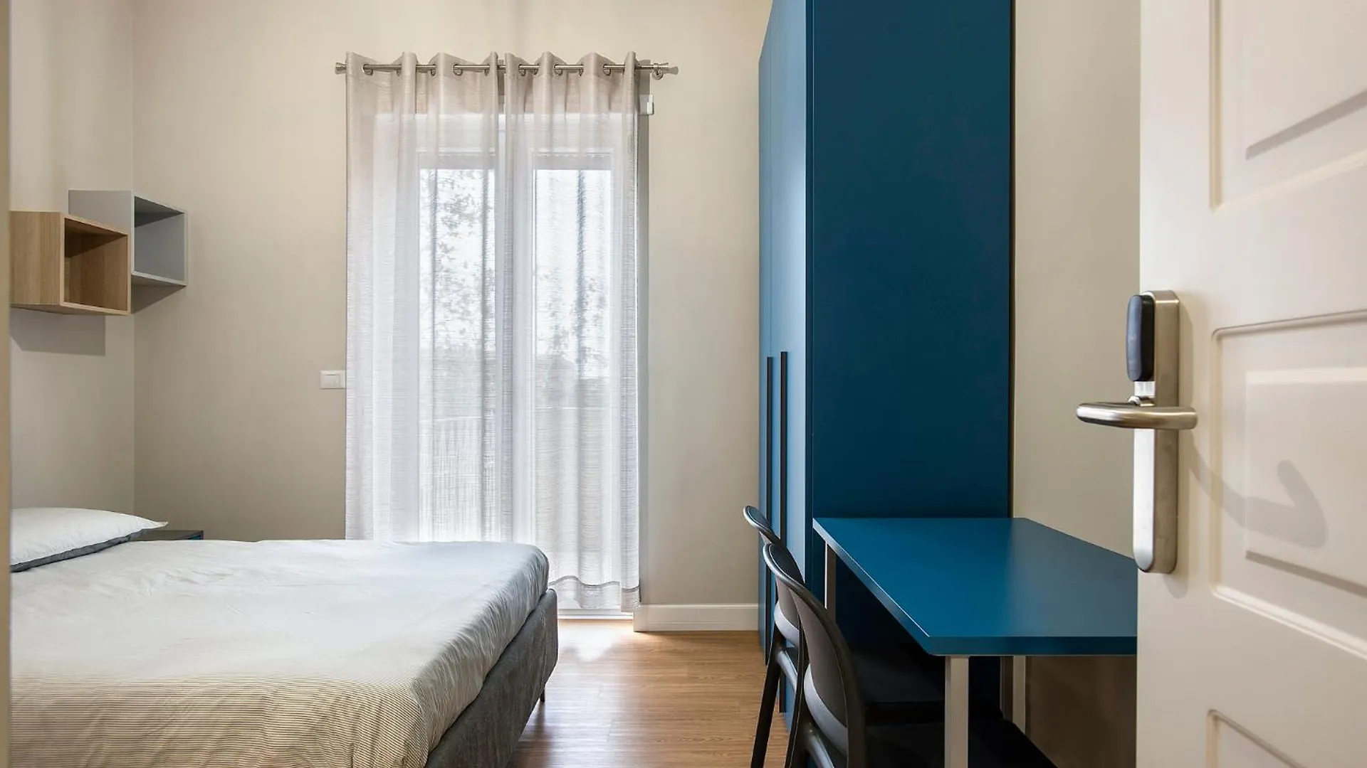 Raven Color Hotel Rome Guest house
